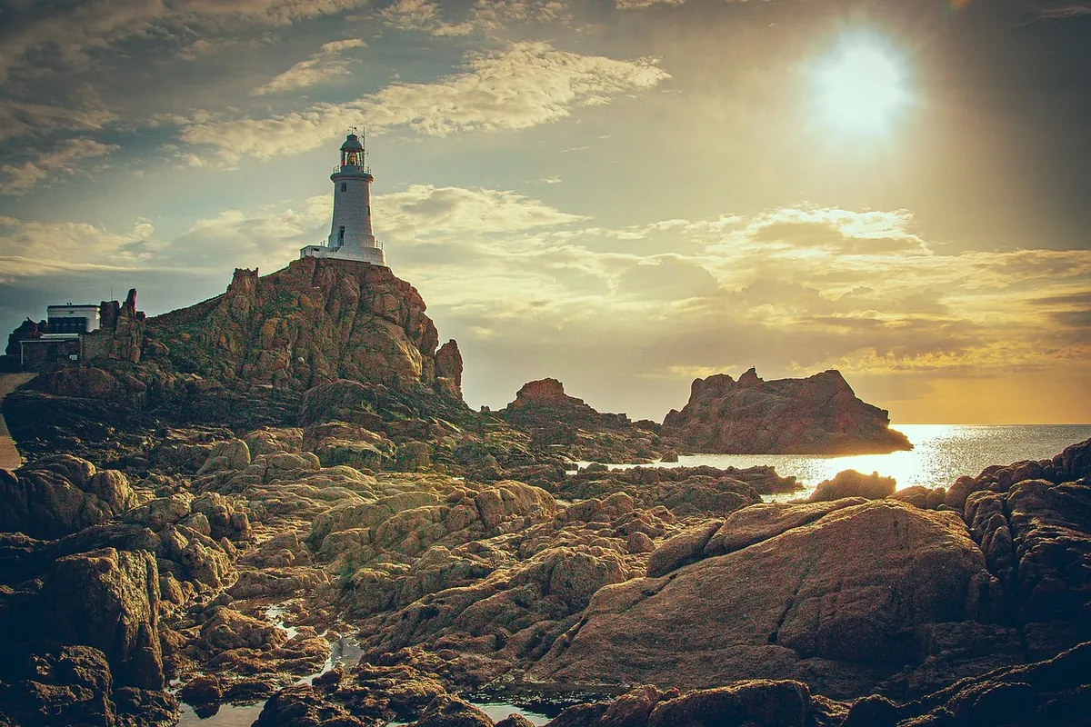 Sea Legends of the British Coast: Folklore from Cornwall to Shetland